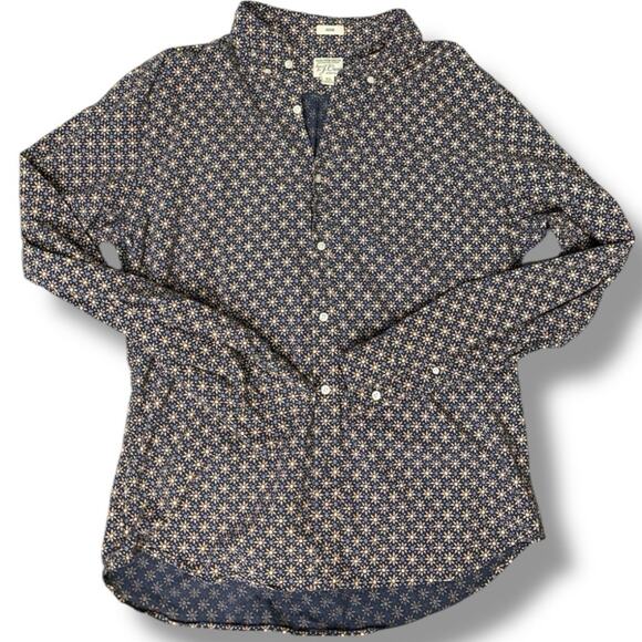 JCrew Slim Oxford Long Sleeve Button Down Shirt - Picture 1 of 7